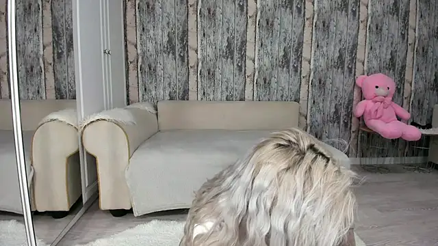 SexyElisabeth online show from 12, 1, 2026