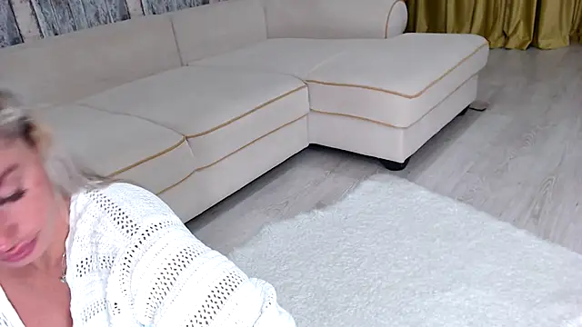 SexyElisabeth online show from 3, 10, 2025