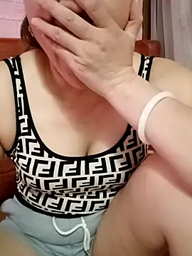 Lily-ross22 online show from 5, 7, 2026