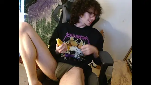 JustStonie online show from 1, 12, 2025