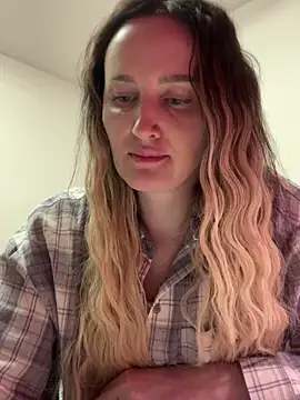 TomilaSi online show from 25, 11, 2025