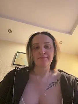 TomilaSi online show from 6, 1, 2026