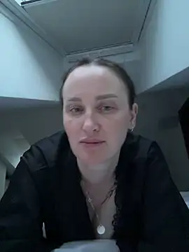 TomilaSi online show from 11, 5, 2026