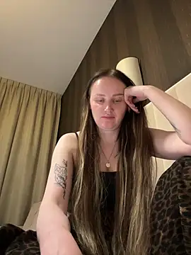 TomilaSi online show from 15, 4, 2026