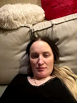 TomilaSi online show from 5, 1, 2026