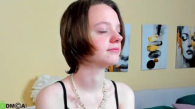 Olivia Riesz online show from 10, 5, 2026