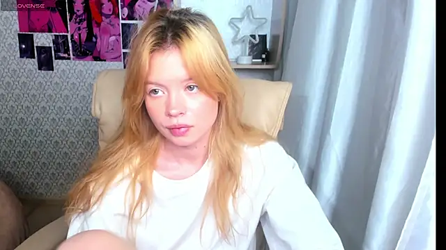 AlysaMeow online show from 25, 11, 2025