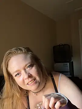 SmirkFans online show from 10, 5, 2026