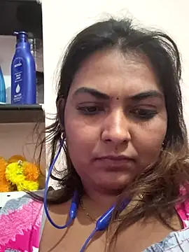 Tamil Smiley Queen online show from 28, 11, 2025