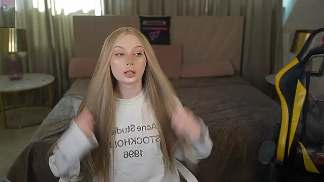 Dacota love online show from 6, 3, 2026