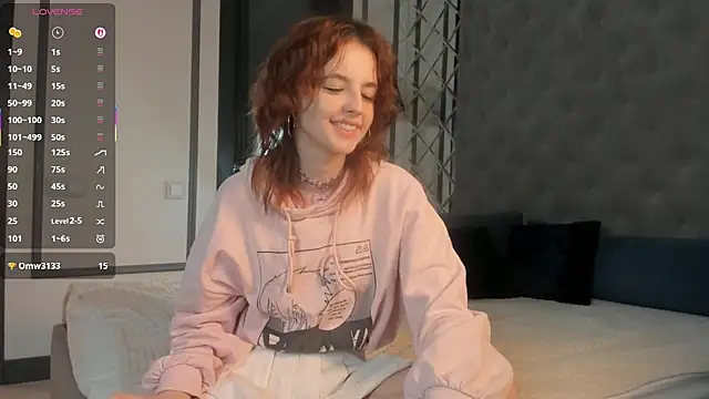 Snapshot of SharaSauer chatting on 7, 2, 2026 SharaSauer online show from 7, 2, 2026