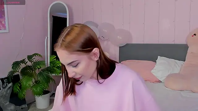 lally cute online show from 3, 3, 2026