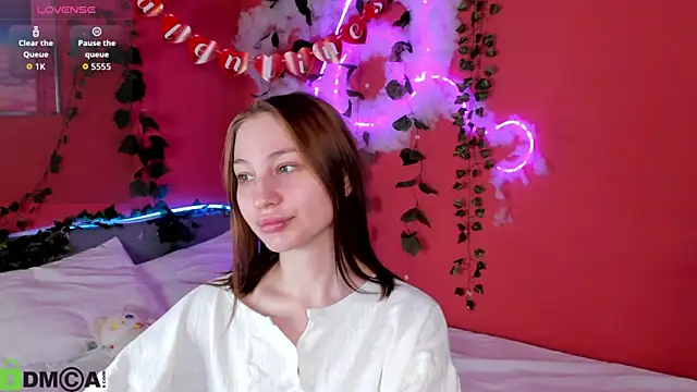 lally cute online show from 24, 2, 2026