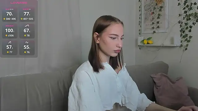 lally cute online show from 17, 12, 2025