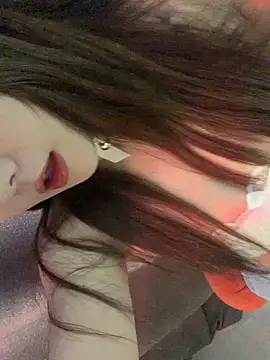 boniu-mimi online show from 18, 12, 2025