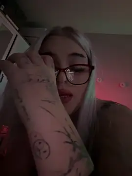 goracablondynka6969 online show from 24, 11, 2025