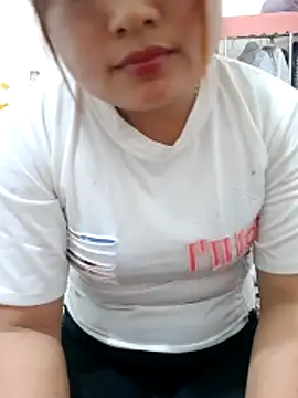 Snapshot of mai-mai-97 chatting on 1, 3, 2026 mai-mai-97 online show from 1, 3, 2026