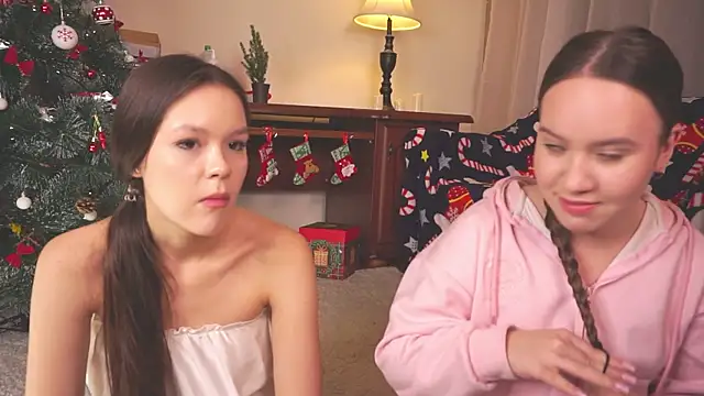 VirginiaRowe online show from 20, 12, 2025