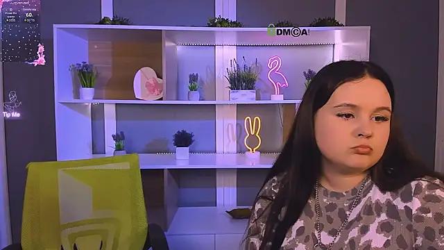 candy flossie1 online show from 6, 4, 2026