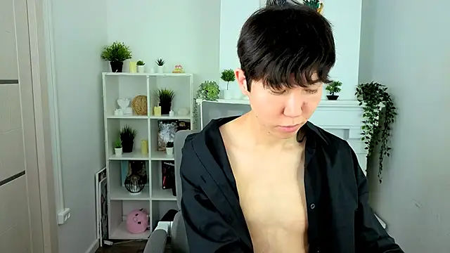 YugoAsian online show from 3, 2, 2026