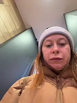 Brooke lover online show from 28, 4, 2026
