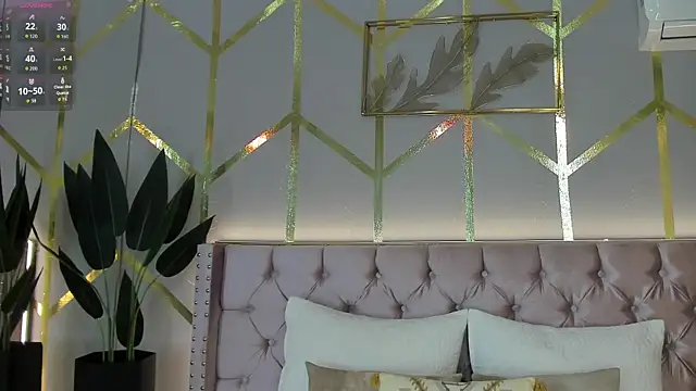 Snapshot of Lola_saenz_ chatting on 1, 3, 2026 Lola saenz online show from 1, 3, 2026