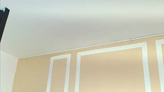 HallieStone online show from 16, 12, 2025