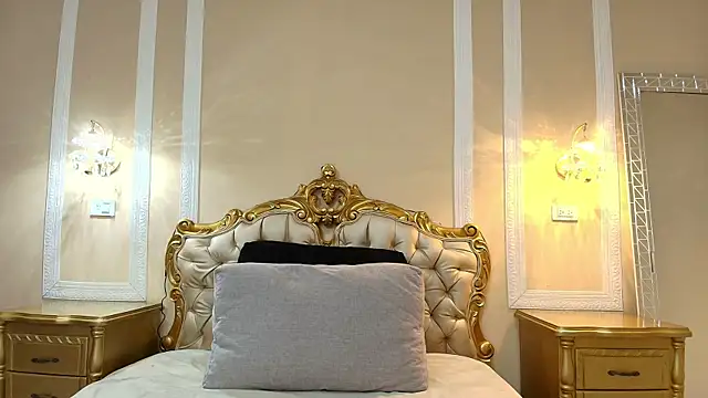 HallieStone online show from 31, 3, 2026