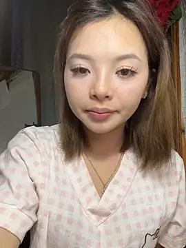 Yui-Ti online show from 24, 11, 2025