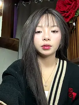 Yui-Ti online show from 26, 11, 2025