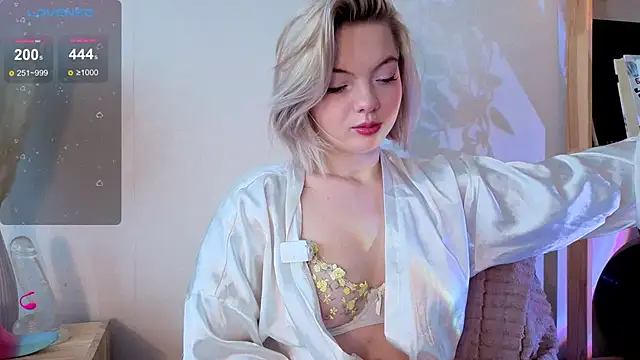 Me1inMonro online show from 8, 2, 2026