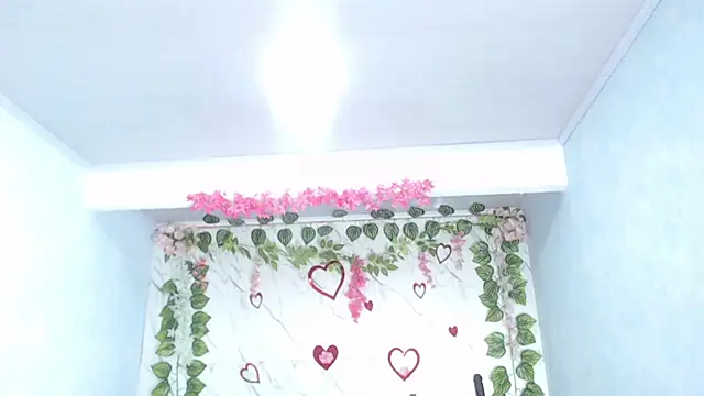 angelamanjarrezcm online show from 20, 12, 2025