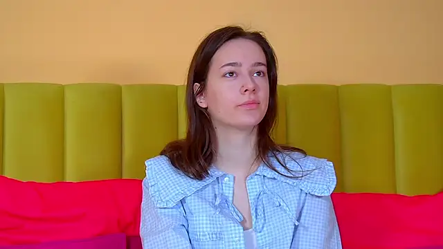 LilyLanes online show from 1, 12, 2025