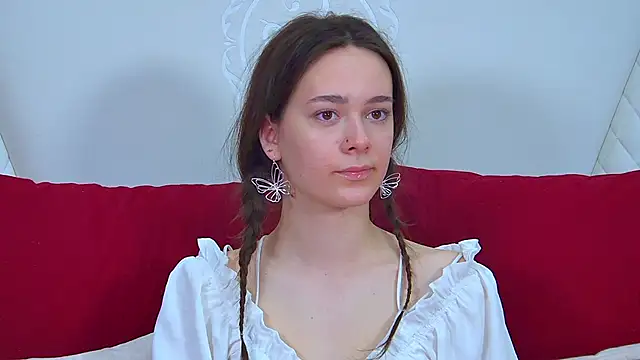 LilyLanes online show from 26, 11, 2025