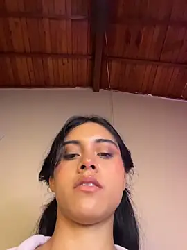 Miia moonn online show from 14, 4, 2026