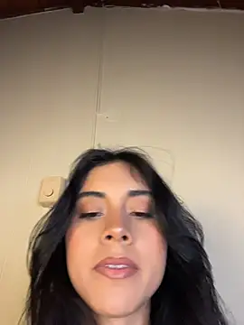 Miia moonn online show from 18, 4, 2026