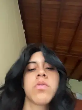 Miia moonn online show from 8, 4, 2026