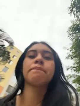 Snapshot of Miia_moonn chatting on 1, 12, 2025 Miia moonn online show from 1, 12, 2025