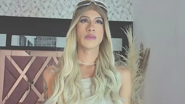 megan lenon online show from 12, 2, 2026