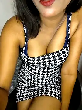 Snapshot of hey-pooja chatting on 26, 11, 2025 hey-pooja online show from 26, 11, 2025