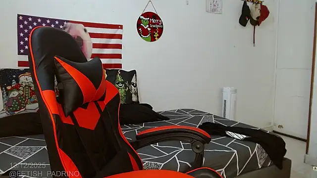 holegape online show from 14, 12, 2025