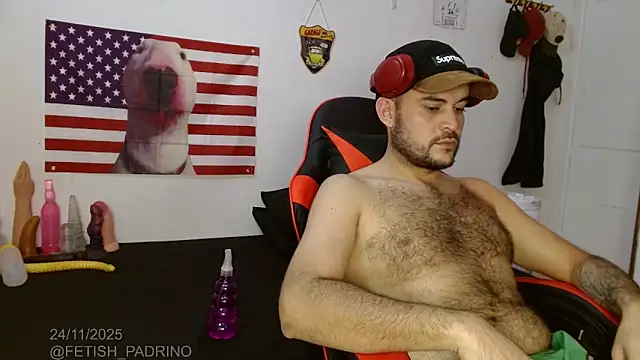 holegape online show from 25, 11, 2025