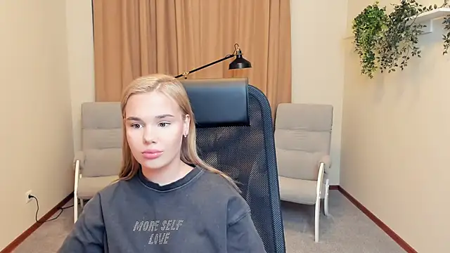 CorrineSchrodt online show from 29, 11, 2025