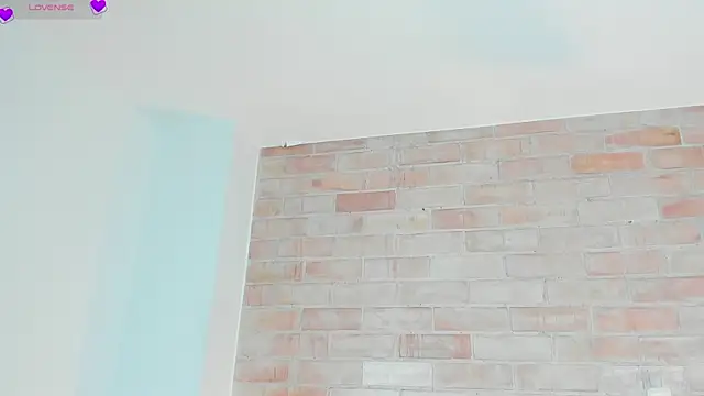 niicole steele  online show from 4, 6, 2026