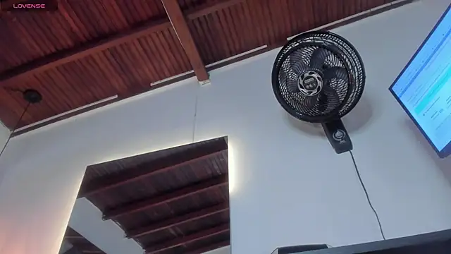 honey-lizzy online show from 9, 1, 2026