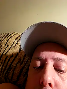 BODY78 M online show from 13, 12, 2025