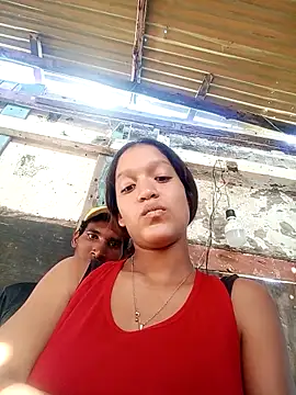 Snapshot of rachelbunny_and_kevin chatting on 27, 11, 2025 rachelbunny and kevin online show from 27, 11, 2025