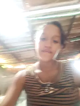 Snapshot of rachelbunny_and_kevin chatting on 2, 12, 2025 rachelbunny and kevin online show from 2, 12, 2025