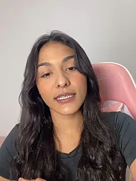 Laurapocahontas online show from 27, 11, 2025