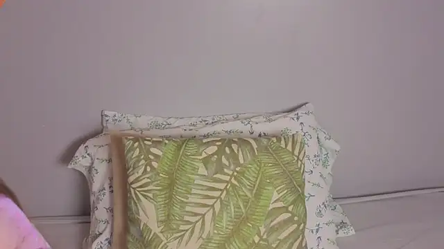 amyvans  online show from 4, 8, 2026
